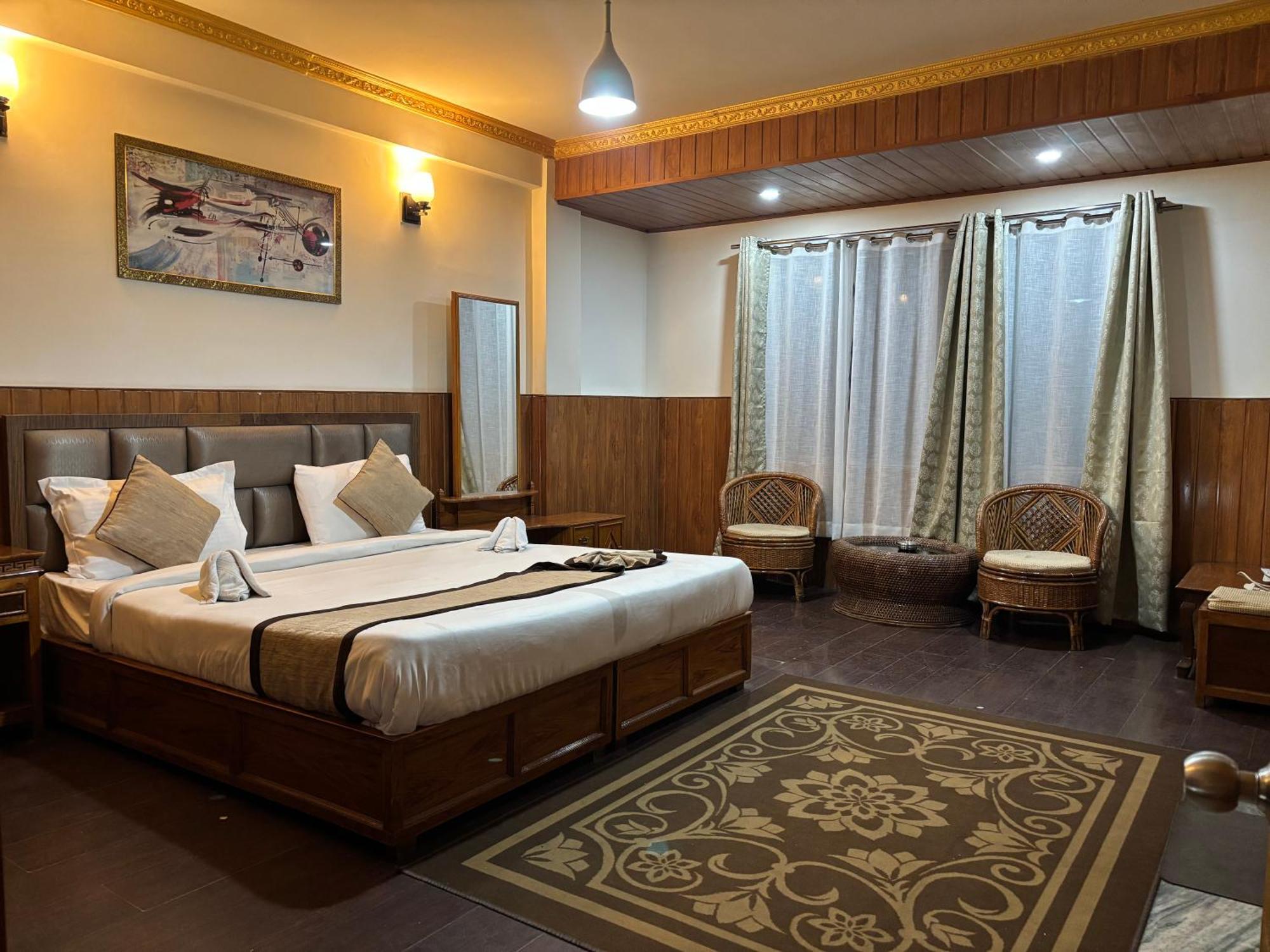 Hotel Kasturi Palace & Restaurant Darjeeling Νταρτζίλινγκ Εξωτερικό φωτογραφία